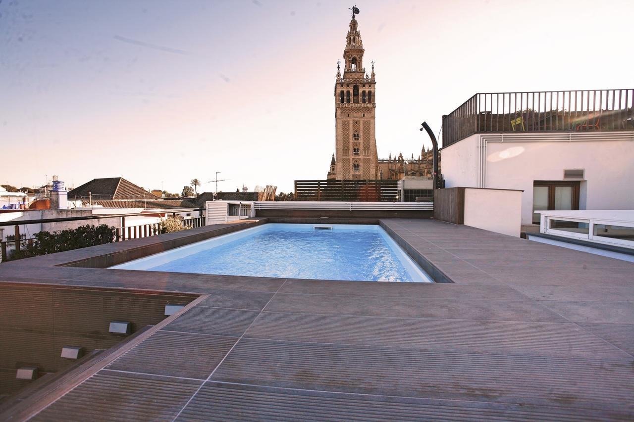 Cathedral Apartment, Upper Floor Apartment Sevilla Eksteriør billede